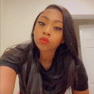 Meet your Posher, Ijeoma